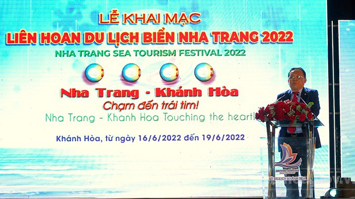 khanh-hoa-khai-mac-lien-hoan-du-lich-bien-nha-trang-nam-20221-dulichgiaitri-du-lich-1655451256.jpg