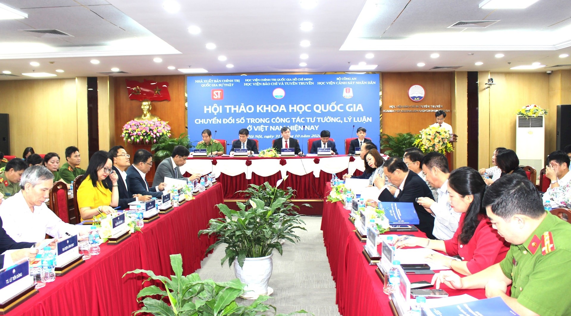 blockchain-va-ai-lam-chu-cong-nghe-lam-chu-tuong-lai-11-dulichgiaitri-1730401067.jpeg