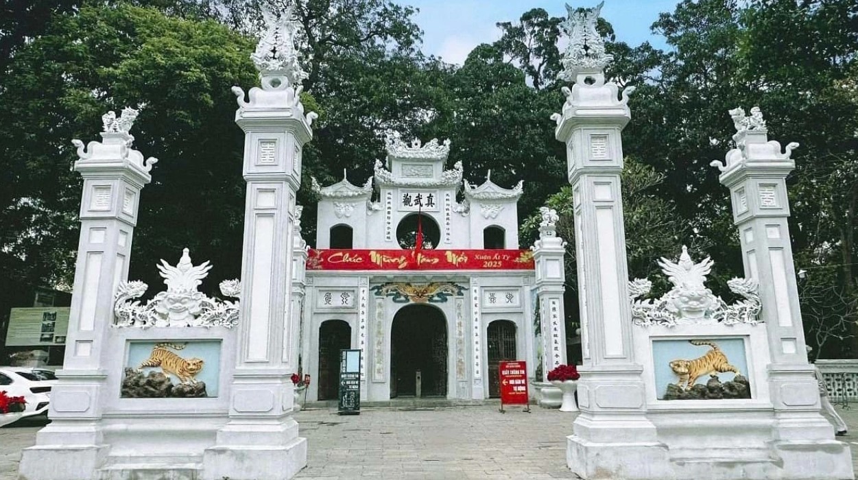 le-hoi-du-lich-ha-noi-nam-2025-trai-nghiem-dac-sac-cham-vao-cam-xuc-dulichvn-b-baodulich-2-1748515216.jpg