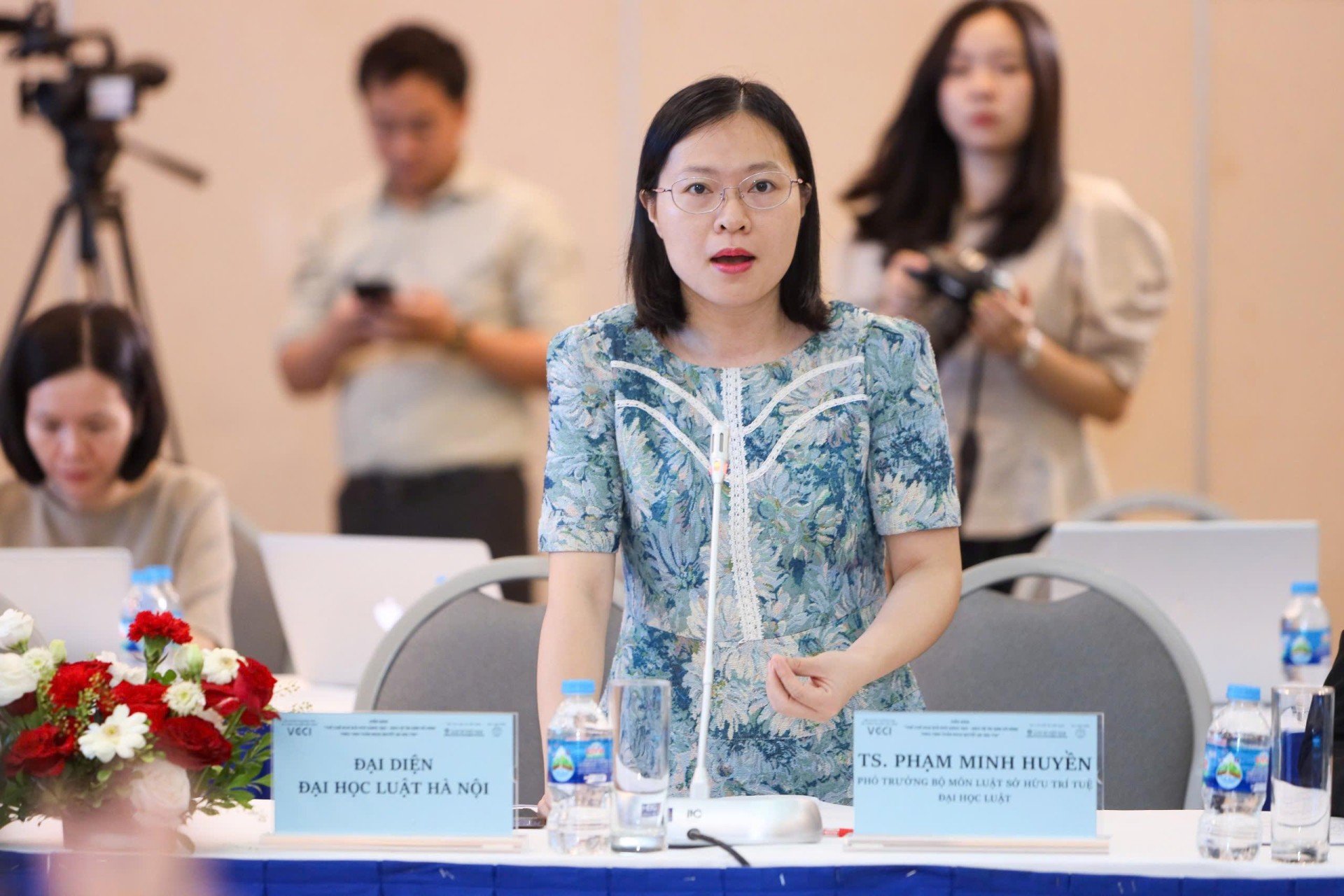 the-che-hoa-doi-moi-sang-tao-bao-ve-tai-san-vo-hinh-tu-nghi-quyet-den-hanh-dong-dulichgiaitri-6-1757615825.jpg