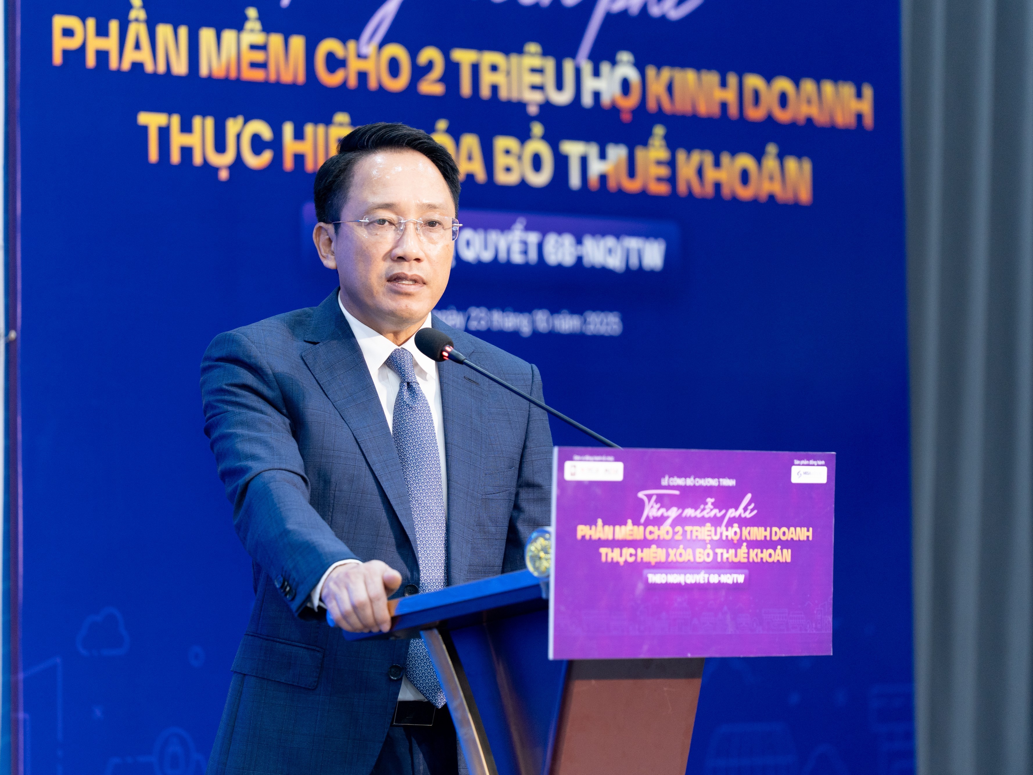 misa-tang-mien-phi-phan-mem-cho-2-trieu-ho-kinh-doanh-chuyen-doi-tu-thue-khoan-sang-ke-khai-1-dulichgiaitrivn-1761279988.jpg