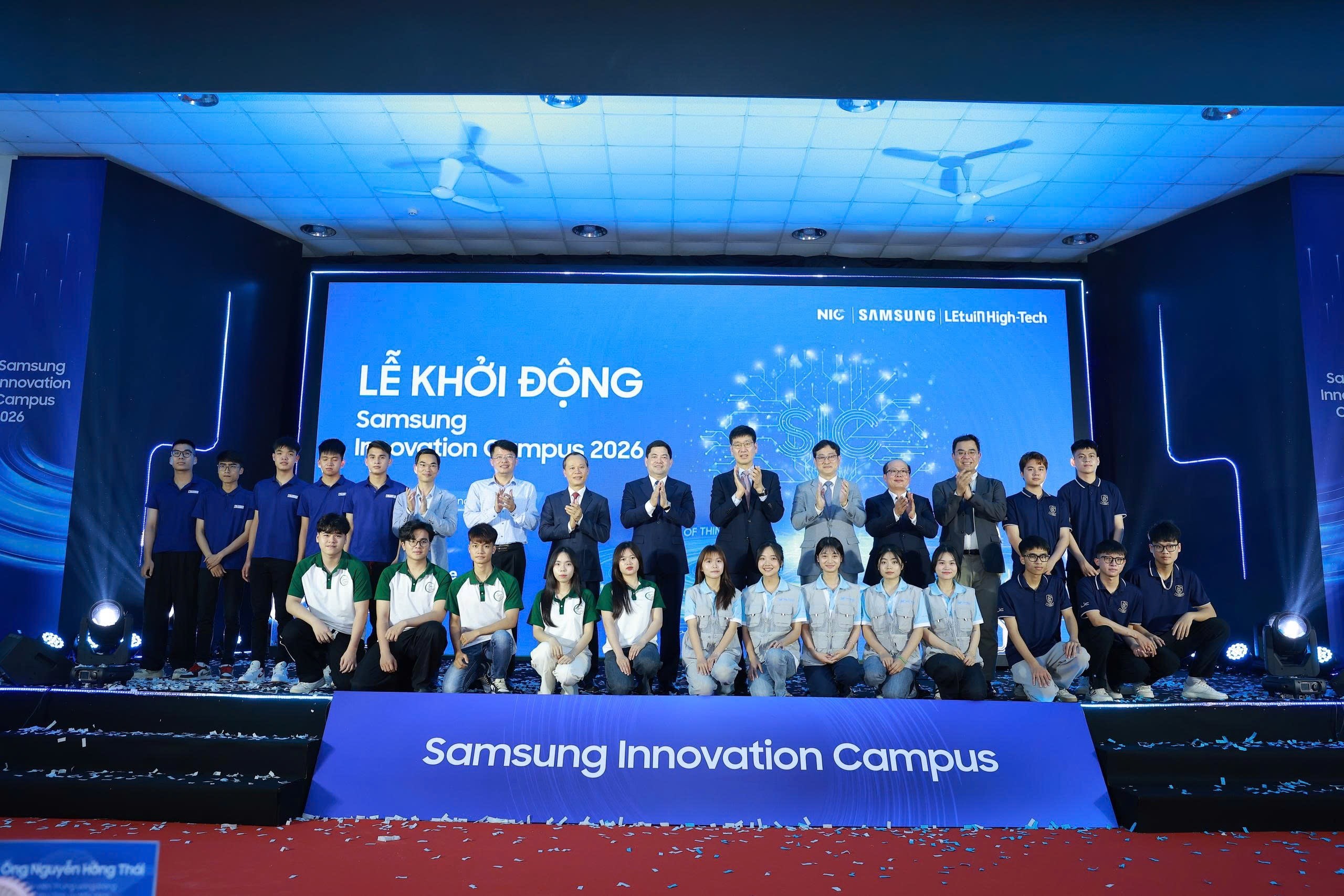 khoi-dong-chuong-trinh-dao-tao-nhan-tai-cong-nghe-samsung-innovation-campus-sic-trong-nam-2026-dulichgiaitri-2-1776341736.JPG