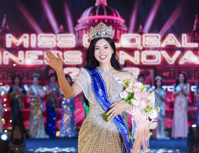 tran-thi-thanh-tam-dang-quang-miss-global-business-innovation-2026-dulichgiaitri-1-1777218719.jpg