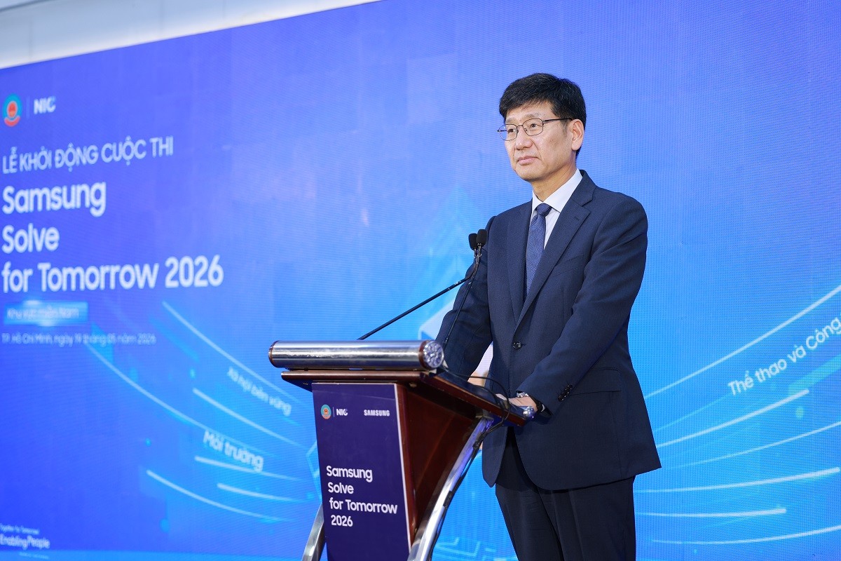 phat-dong-cuoc-thi-samsung-solve-for-tomorrow-2026-tai-khu-vuc-phia-nam-hoan-thanh-chuoi-roadshow-ba-mien-dulichgiaitri-3-1779192672.JPG