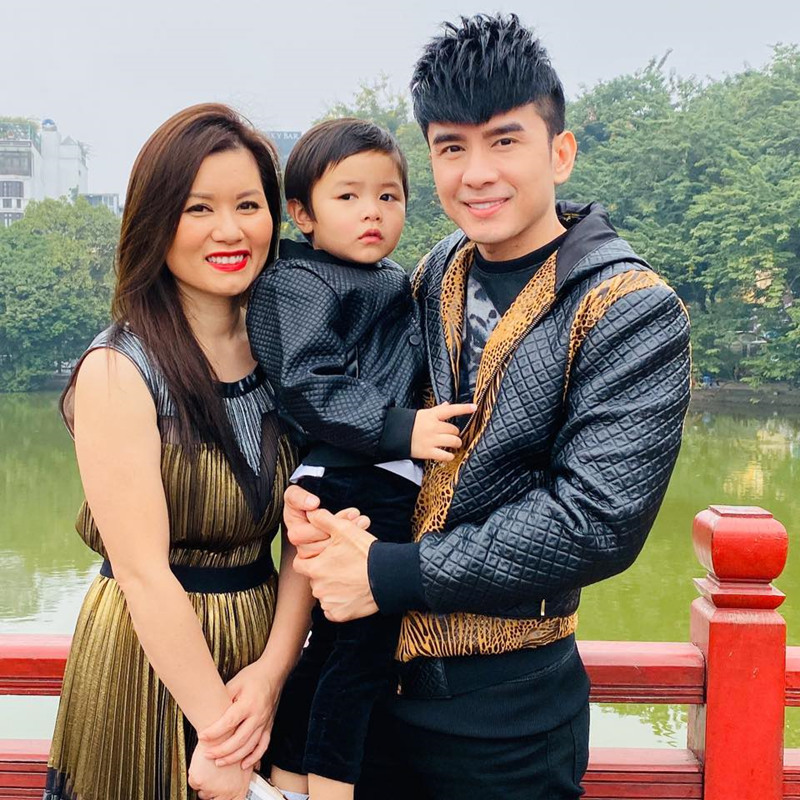 Vợ ca sĩ Đan Trường hy vọng sau này con trai sẽ hiểu cho quyết định ‘ly hôn’ của cha mẹ-dulichgiaitri.vn