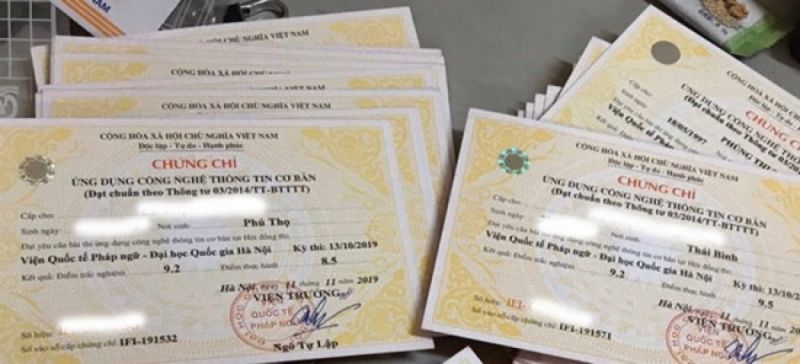 Cắt giảm văn bằng, chứng chỉ: Giảm ‘tiêu cực’ cho xã hội-dulichgiaitri.vn Cắt giảm văn bằng, chứng chỉ: Giảm ‘tiêu cực’ cho xã hội-dulichgiaitri.vn