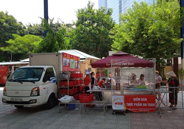 Hà Nội kích hoạt hàng loạt điểm bán hàng lưu động-dulichgiaitri.vn