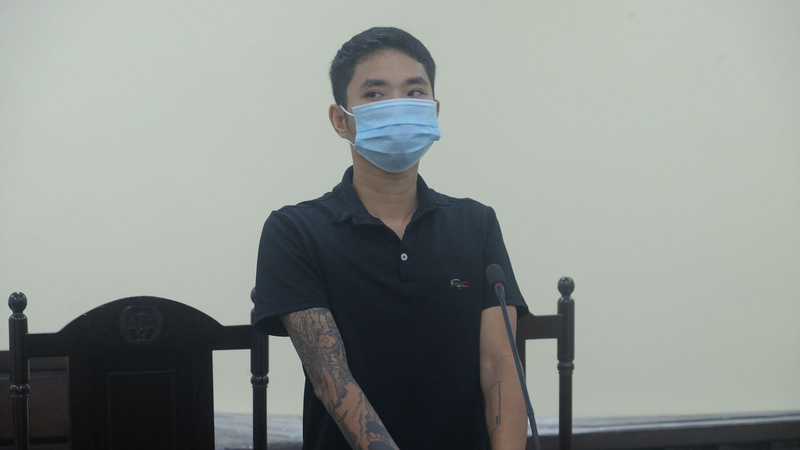 Túm tóc thành viên tổ công tác tại chốt kiểm soát, lĩnh án 12 tháng tù-dulichgiaitri.vn