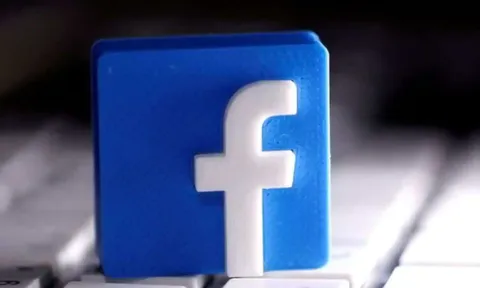 Cư dân mạng hồi hộp đoán tên mới của Facebook