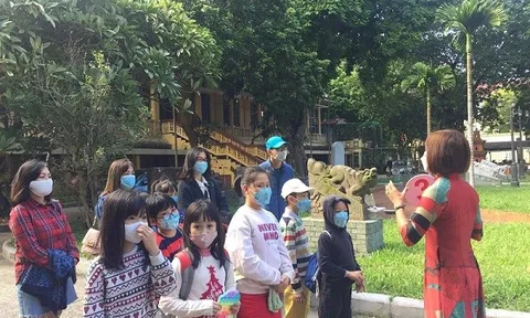 Tour du lịch an toàn đầu tiên của Hà Nội giai đoạn bình thường mới
