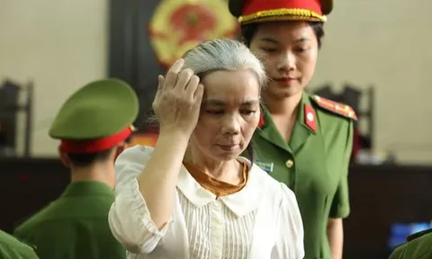 Vợ kẻ sát hại nữ sinh giao gà ở Điện Biên được mãn hạn tù