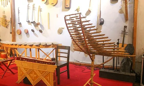 Triển lãm "Nhạc cụ truyền thống các dân tộc Việt Nam"