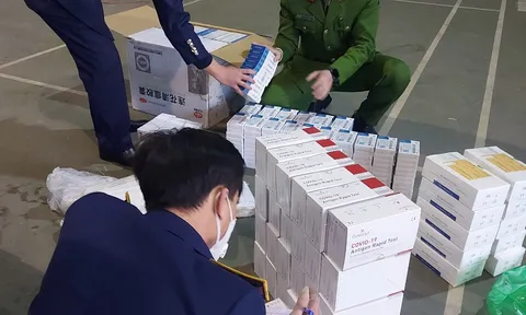 Xử phạt 35 triệu đồng về hành vi kinh doanh thuốc và Kit test nhanh Covid-19 không rõ nguồn gốc, xuất xứ
