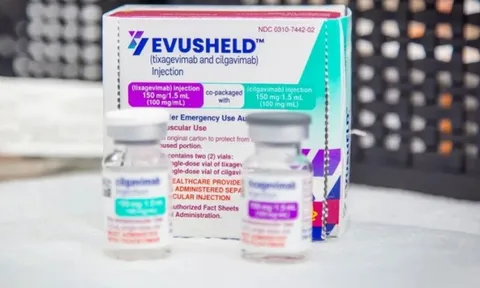 Evusheld là thuốc, không phải là ‘siêu vaccine’