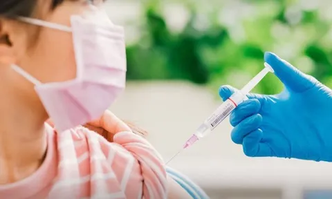 Hướng dẫn mới nhất về tiêm vaccine phòng COVID-19 cho trẻ từ 5 - dưới 12 tuổi