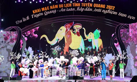 Phó Tổng cục trưởng Hà Văn Siêu dự lễ khai mạc “Năm Du lịch Tuyên Quang 2022”