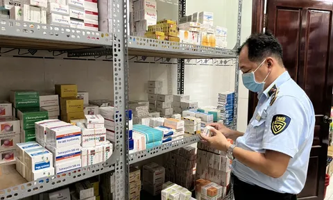 Phát hiện kho thuốc tân dược vi phạm lớn nhất từ trước đến nay tại Vĩnh Long