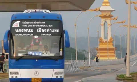 Sắp có tuyến bus nối Việt Nam - Lào - Thái Lan