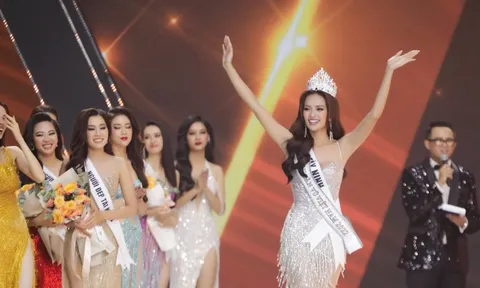 Hoa hậu Hoàn vũ Việt Nam 2022 Nguyễn Thị Ngọc Châu: Từ cô gái nghèo đến vương miện Hoa hậu Hoàn vũ