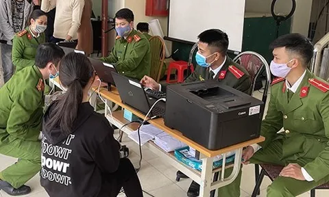Bộ Công an: Ra mắt ứng dụng định danh điện tử VNeID