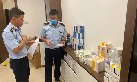 Phát hiện kho thuốc tây lớn có nguồn mua trôi nổi, cất giữ trong mọi ngóc ngách của một chung cư