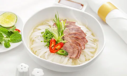 CNN tôn vinh 3 món ăn Việt Nam trong top ẩm thực đường phố châu Á