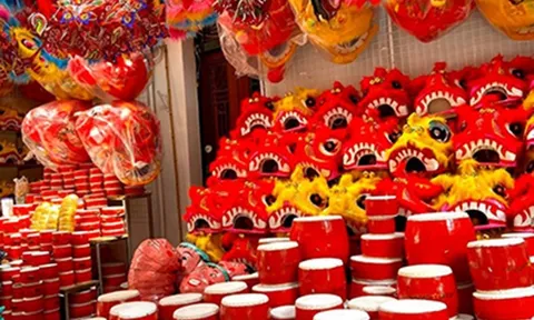 Đồ chơi Trung thu truyền thống nhộn nhịp trở lại