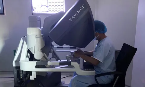 Bệnh viện K: Lần đầu tiên phẫu thuật Robot điều trị ung thư thận