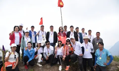 Trải nghiệm hiking trên núi Phjia Pò