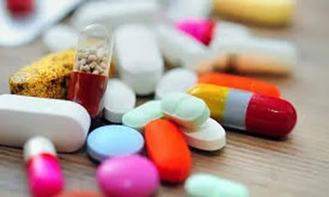 Thách thức khi giải quyết hàng nghìn giấy đăng ký lưu hành thuốc sắp hết hạn