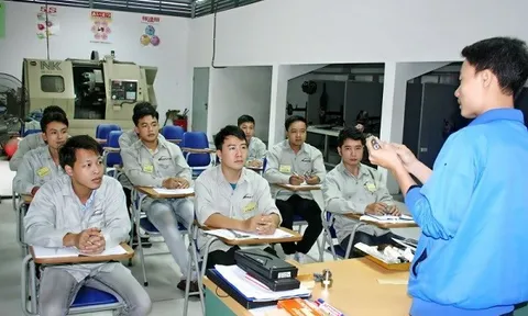 Cảnh giác bẫy “việc nhẹ, lương cao” khi xuất khẩu lao động sang châu Phi