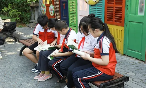 Khai mạc Phố Sách Tháng 10: “Ngôn ngữ và nguồn cội”