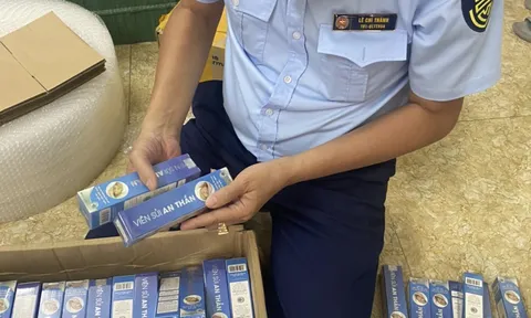 Phát hiện cơ sở kinh doanh hàng trăm hộp viên sủi an thần có dấu hiệu giả