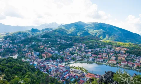Sapa lọt top những điểm đến ngắm tuyết hấp dẫn ở châu Á