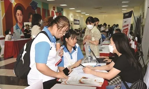 Cuối năm, cảnh giác trước chiêu tuyển dụng “làm việc tại nhà, lương vẫn cao”