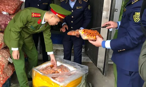 Tiếp tục phát hiện trên 7 tấn tràng trứng đông lạnh không rõ nguồn gốc