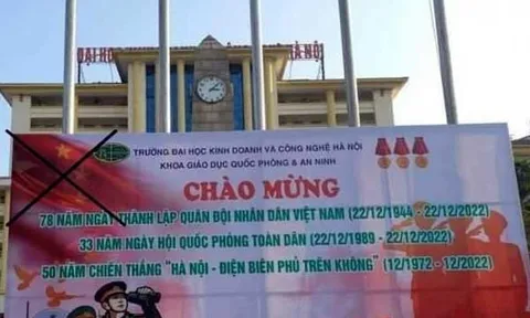 Tạm đình chỉ công tác 2 cán bộ in pano có hình quốc kỳ nước ngoài không phù hợp