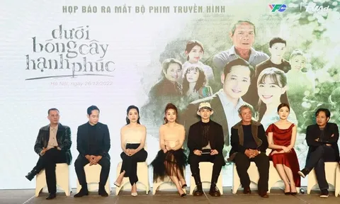 “Dưới bóng cây hạnh phúc” – phim về tình yêu thương gia đình