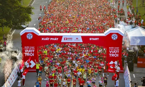 Sự xuất hiện của Đoàn tàu Không số (Đoàn tàu Sub3) lớn nhất trong lịch sử các giải marathon tại Việt Nam