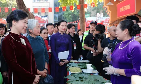 Liên hoan Văn hóa ẩm thực Quốc tế 2025 chung tay ủng hộ đồng bào miền Trung bị bão lũ