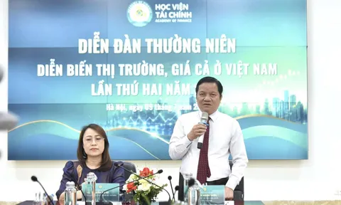 Giữ vững ổn định giá cả trong mục tiêu tăng trưởng cao