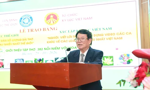 Kỷ lục gia Nguyễn Đình Tranh nhận cú đúp Kỷ lục Thế giới và Kỷ lục Việt Nam
