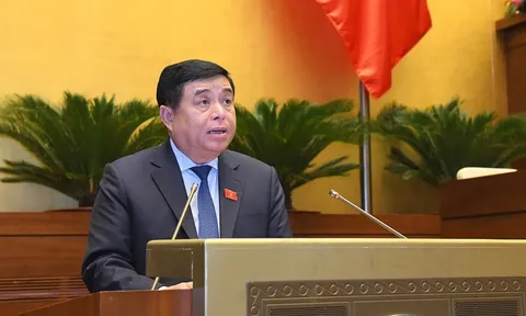 Cơ cấu lại nền kinh tế giai đoạn 2021-2025 lấy hoàn thiện thể chế, chuyển đổi số và đổi mới sáng tạo làm đột phá