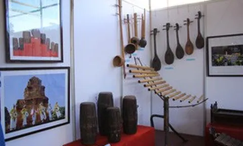 Tổ chức triển lãm “Nhạc cụ truyền thống các dân tộc Việt Nam”