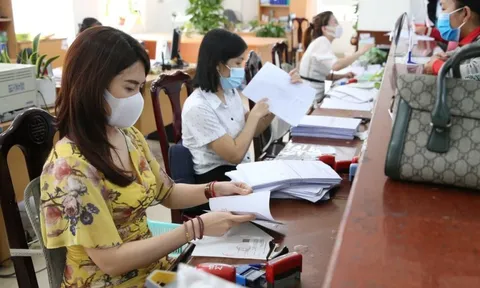 8 vị trí công tác phải định kỳ chuyển đổi đối với công chức, viên chức