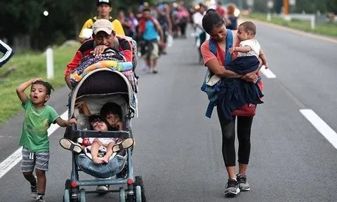 Mexico và Mỹ cam kết xây dựng thỏa thuận khu vực về vấn đề di cư