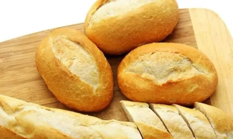 Sai lầm cơ bản khi ăn bánh mỳ mà nhiều người mắc phải