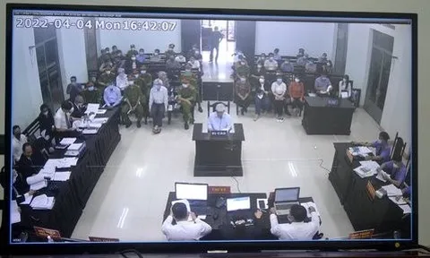 Xét xử cựu Chủ tịch UBND tỉnh Khánh Hòa: "Tôi tin các cơ quan tham mưu nên ký"