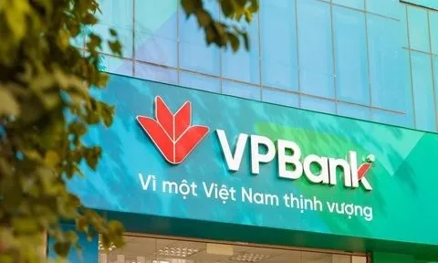 Phó Tổng Giám đốc VPBank bán "chui" 25.000 cổ phiếu