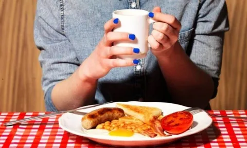 7 loại thực phẩm dễ "nuôi" tế bào ung thư phát triển, cần từ bỏ ngay